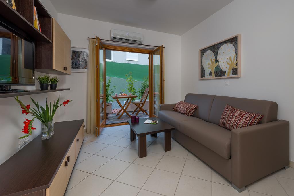 Apartments Vallum Bol Ruang foto